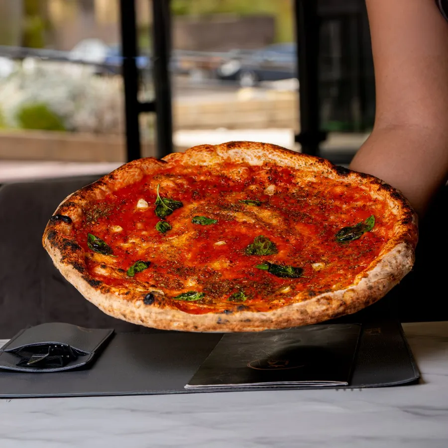 Pizza Marinara à la Mozzarella