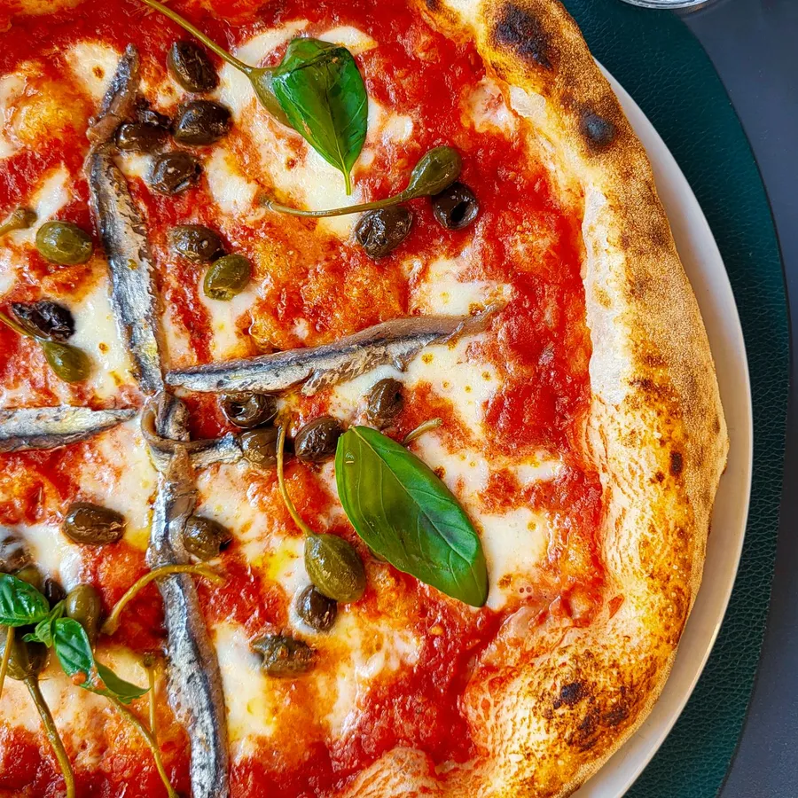 Pizza Napoli